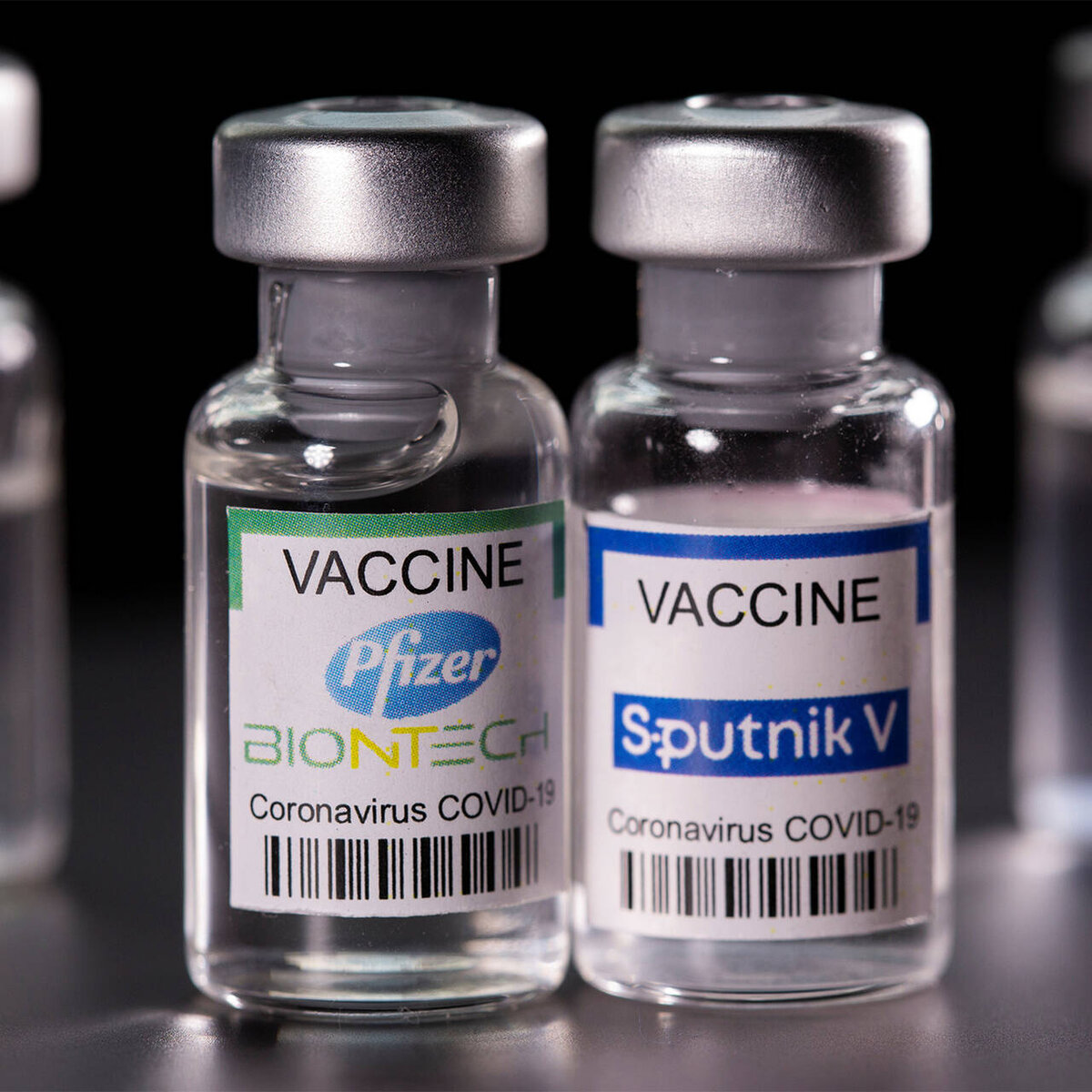 «Пфицер» и «Спутник-V» - две вакцины с разным принципом действия