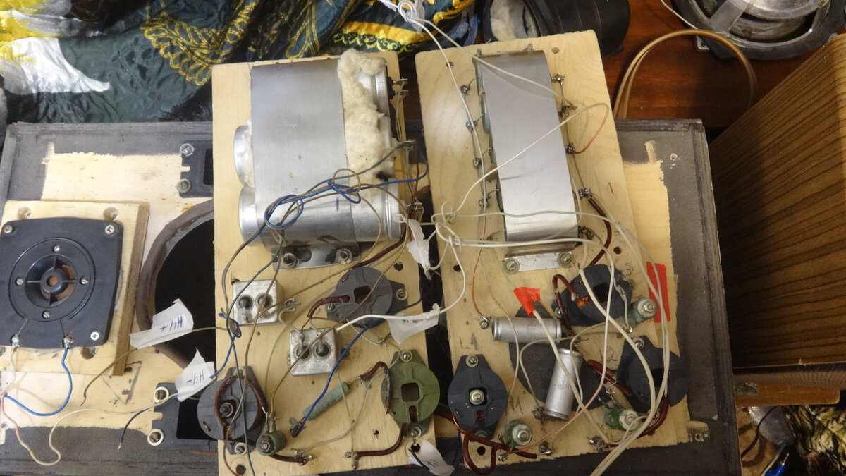 старый фильтр слева