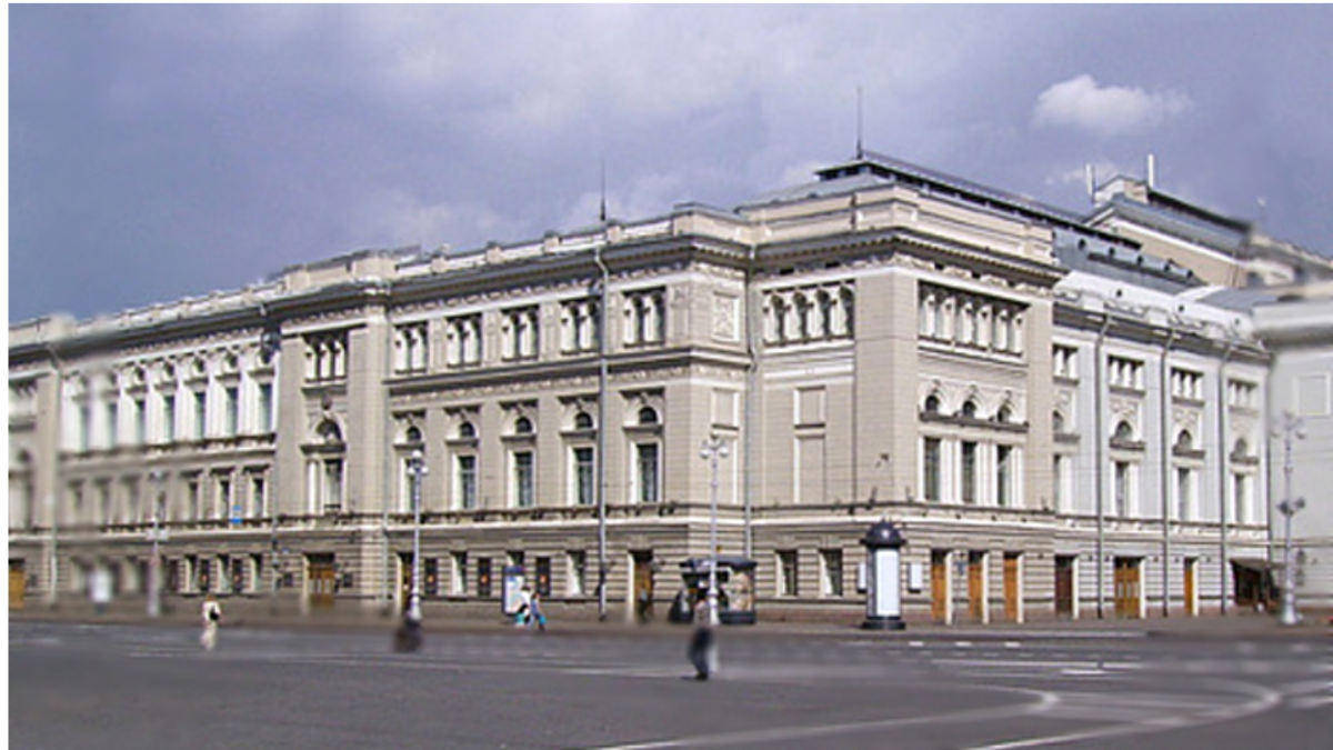 Консерватория москвы и петербурга. Консерватория им. н. а. Римского-Корсакова, Санкт-Петербург. Питерская консерватория им Римского Корсакова. Театральная площадь у консерватории в СПБ. Театр оперы и балета консерватории им. Римского-Корсакова