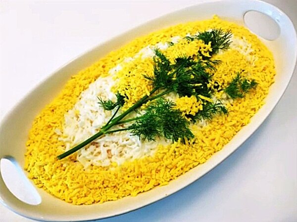 Ингредиенты для «Салат с рисом и консервированной рыбой»: