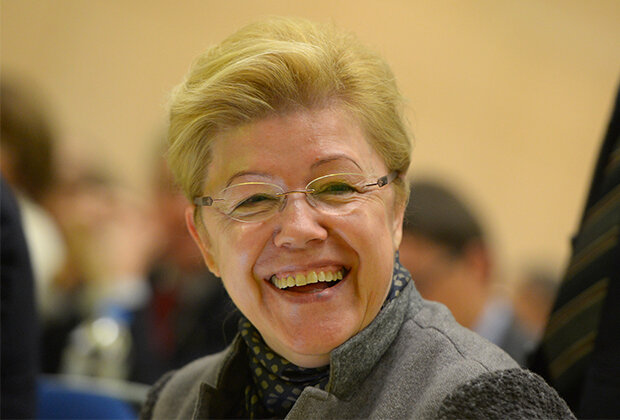 Елена Мизулина