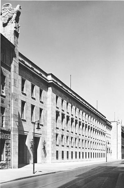 Здание министерства пропаганды на Вильгельмплац