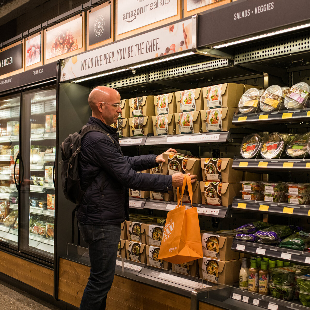 Магазин Amazon Go внутри