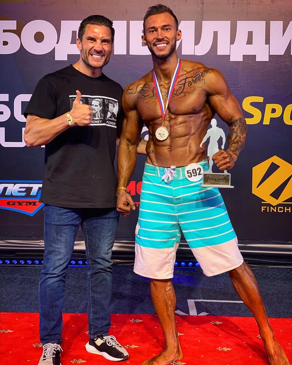 Саймон Марданшин с тренером Дмитрием Яшанькиным, фото: instagram.com/saimon_mardanshin/