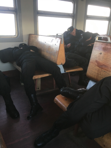 Солдат спит-служба идет.