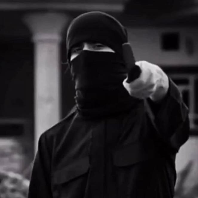 тагут. арфан бхатти сирии. женщина в парандже. фасик в исламе. мувахид это.