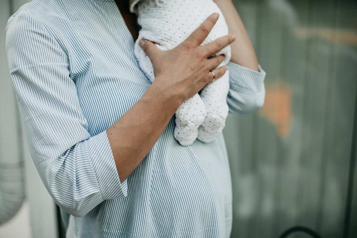 В России недостаточность витамина Д выявляется у 80 % населения по данным исследователей Российского Федерального центра питания и биотехнологий на основе двухлетнего исследования, завершившегося в 2017 году.