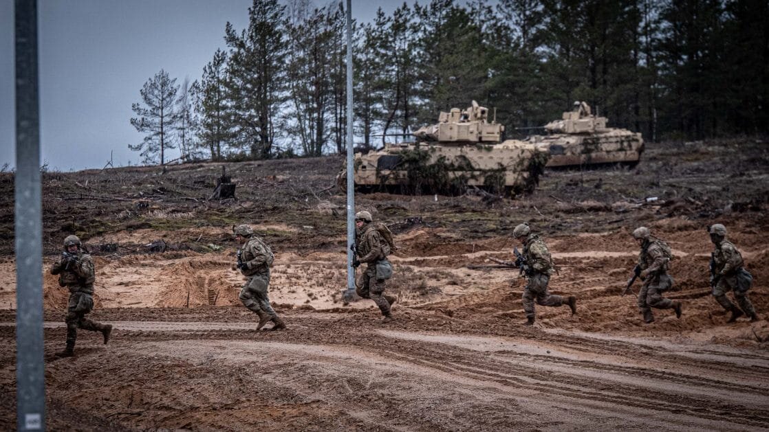 Американские солдаты на учениях в Литве. Фото: NATO / Flickr