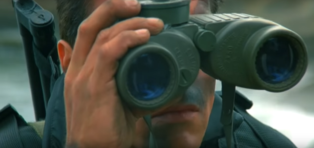 кадр из фильма "Коммандос"