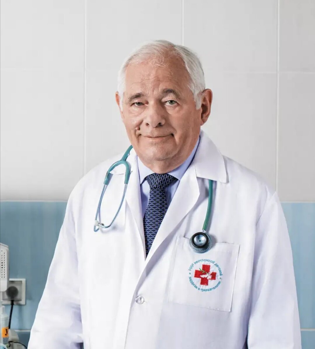 известный российский доктор. лео анто́нович боке́рия. доктор лео бокерия. бокерия лео антонович. кардиохирург лео бокерия.