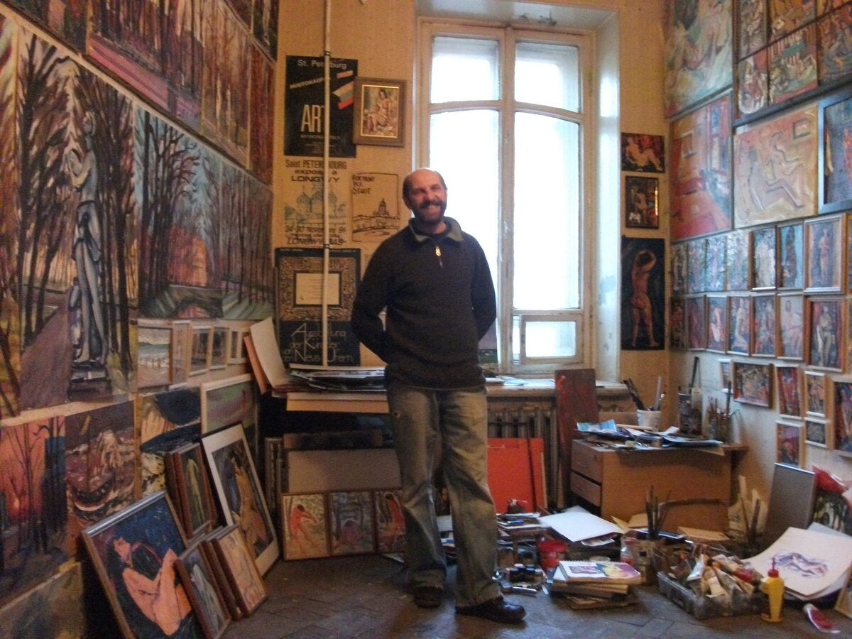 Александр Борков в мастерской