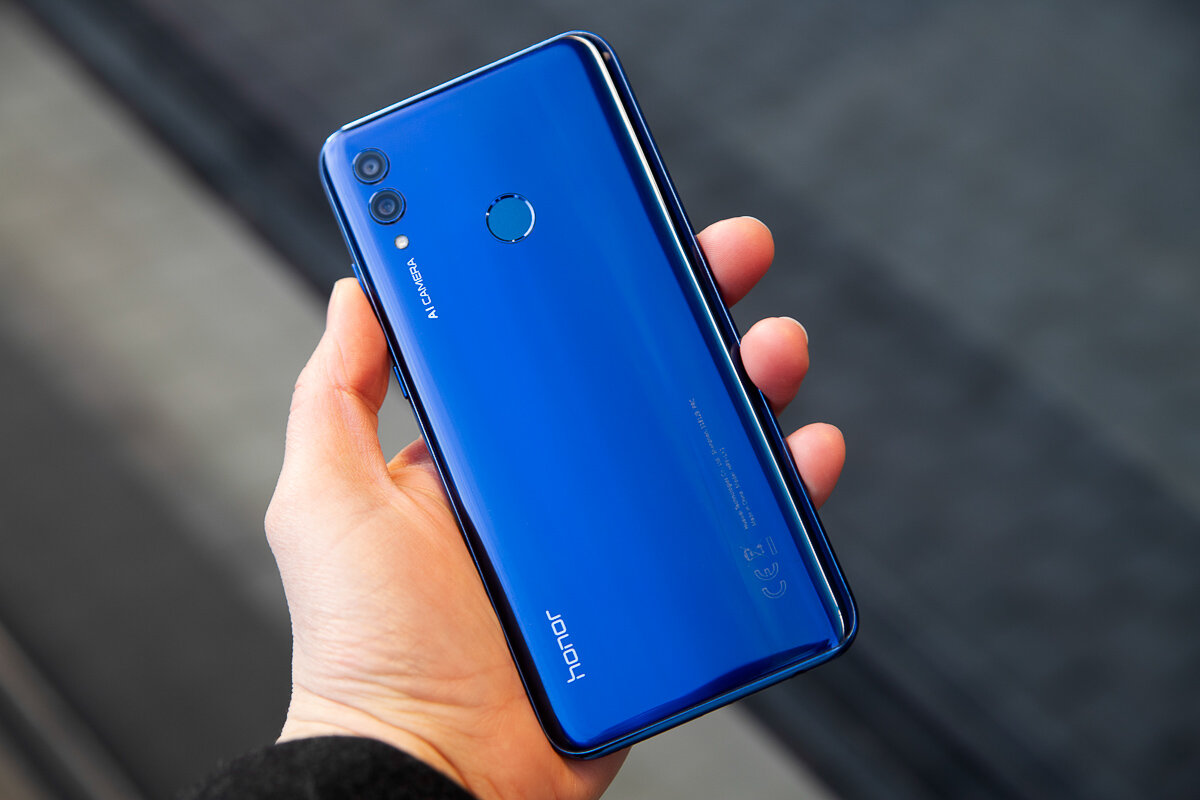 Хонор 10 лайт. Хонор 10. Хонор 10 Lite. Смартфон хонор 10 Лайт. Honor 10 Lite 3/64gb.