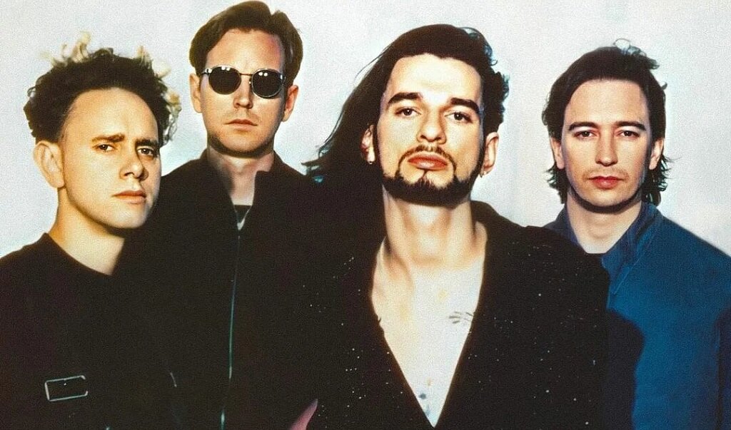 Рок-группа Depeche Mode в период «Songs of Faith and Devotion».