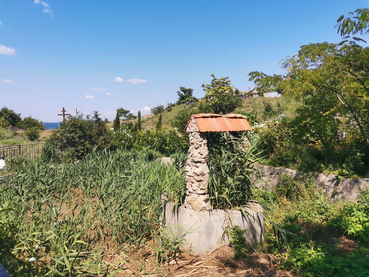 Моральный прессинг доводит жертву и серьезно подкашивает ее самооценку.