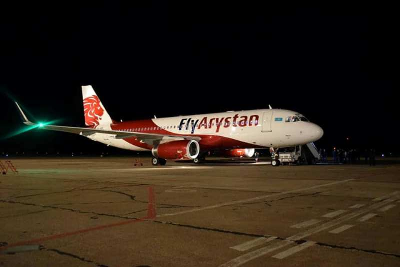 Регистрация флай арыстан казахстан. Fly Arystan a320. Flyarystan лоукостер. Fly Arystan авиакомпания. Самолеты flyarystan.