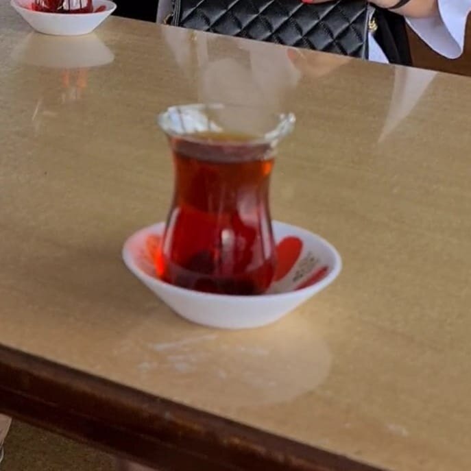 Стамбул. Стаканчик чая на пароме.