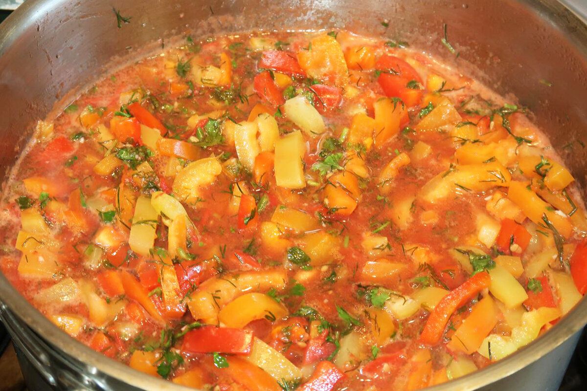 Болгарский перец в аджике на зиму. Вкусная заготовка из болгарского перца