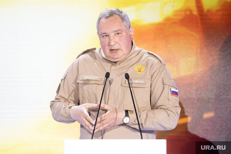    Армия Украины готовится к наступлению на запорожском направлении, заявил Дмитрий Рогозин