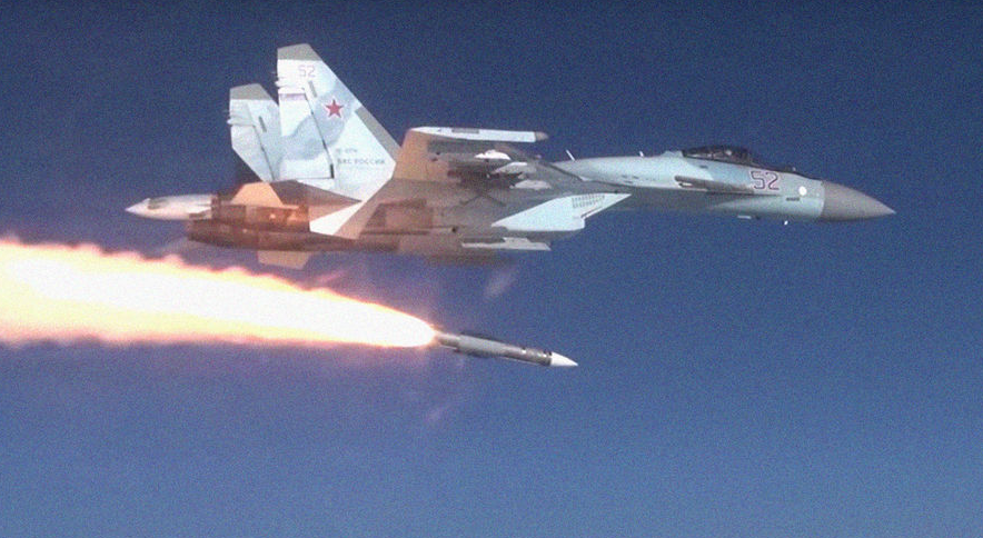 Первый запуск сверхдальней гиперзвуковой ракеты Р-37М, класса "воздух-воздух" с истребителя Су-35С. Кадры видео МО РФ