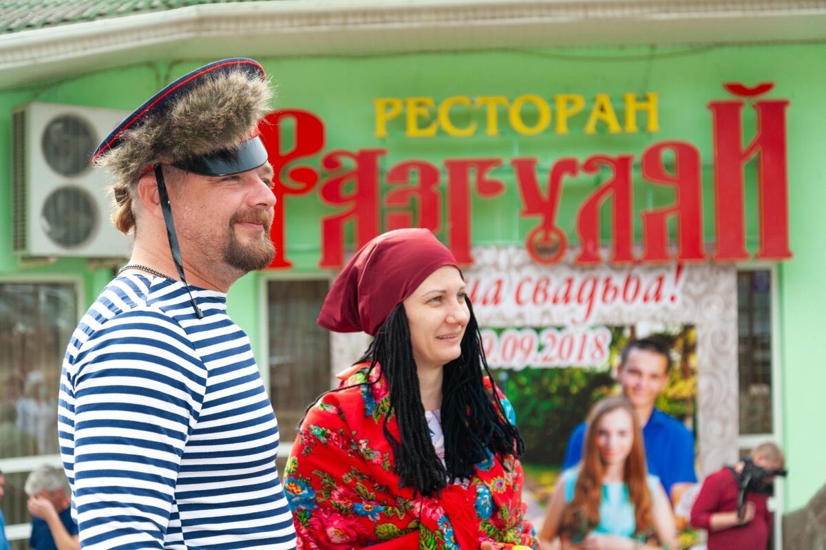 Свадьбы в ресторане "Разгуляй", фото из архива автора. Листайте галерею