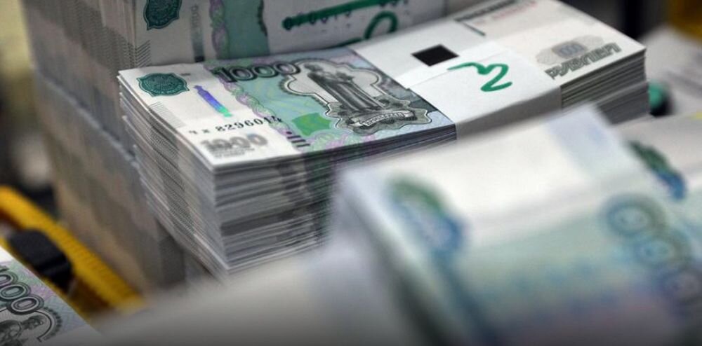 20% предлагают взимать с доходов свыше 25 млн рублей в год. Это касается топ-менеджеров крупных предприятий. 