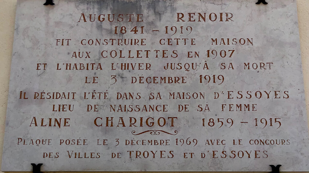 Мемориальная доска на доме Огюста Ренуара (усадьба «Колетт», Кань-Сюр-Мер)