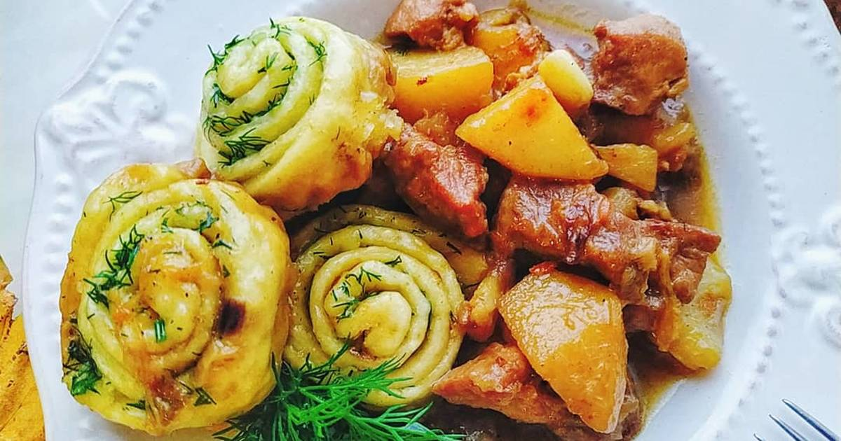 Нудли рецепт приготовления с мясом и картофелем. Нудли. ШОК нудли. Нудли штрудли рецепт. Нудли с картошкой.