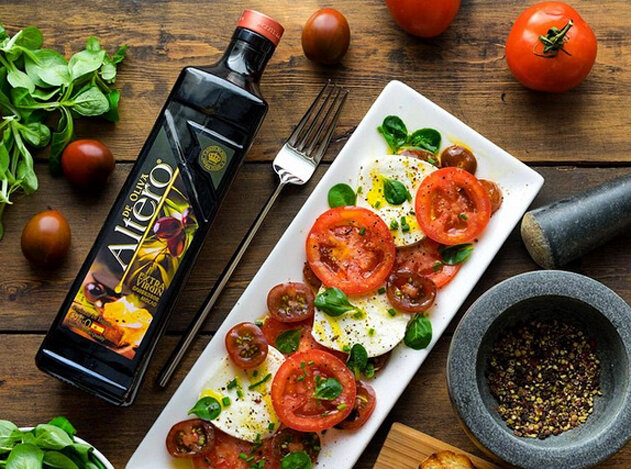 Жиры бывают хорошие и плохие, как люди ) 