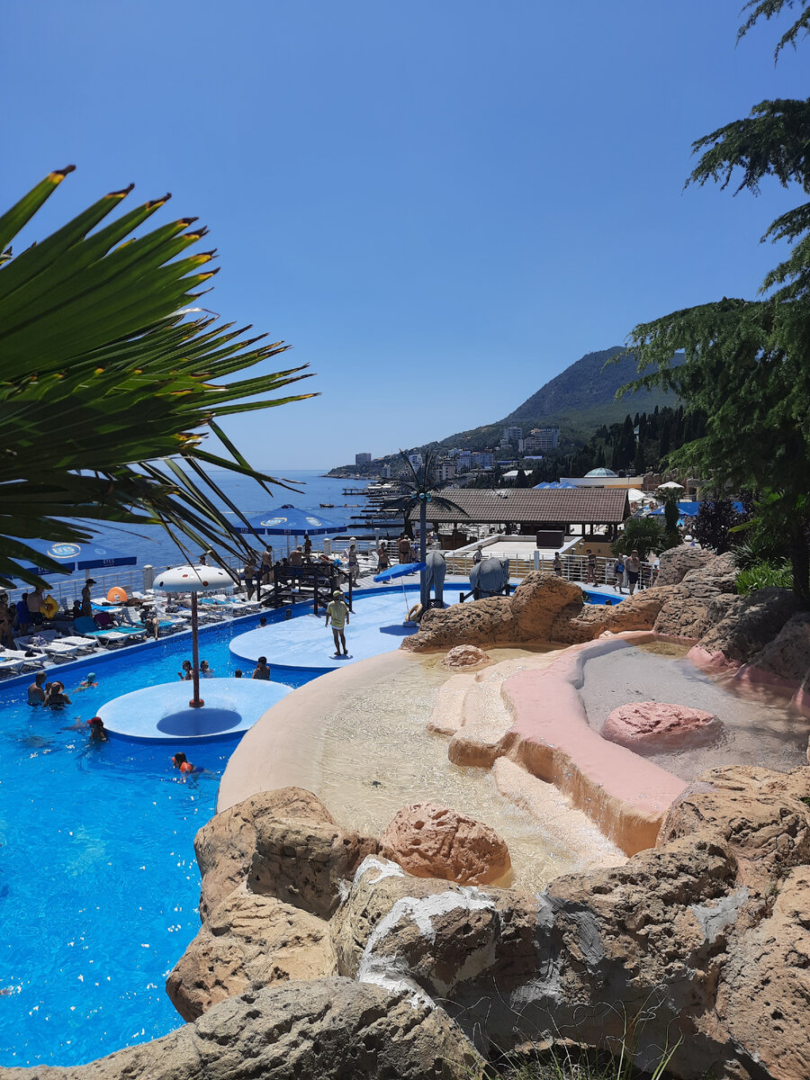 Аквапарк "Миндальная роща". Фото автора