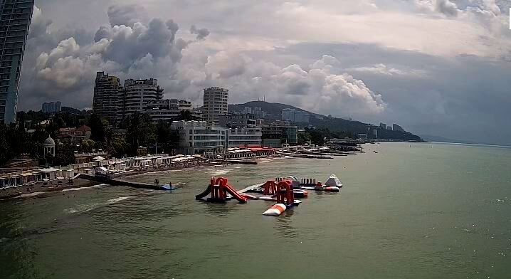 Пляж "Солнечный". Скриншот автора с сайта sochi.camera