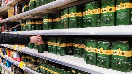    Производитель Jacobs к концу 2023 года прекратит продажу западных брендов кофе в России Юлия Шелковенко