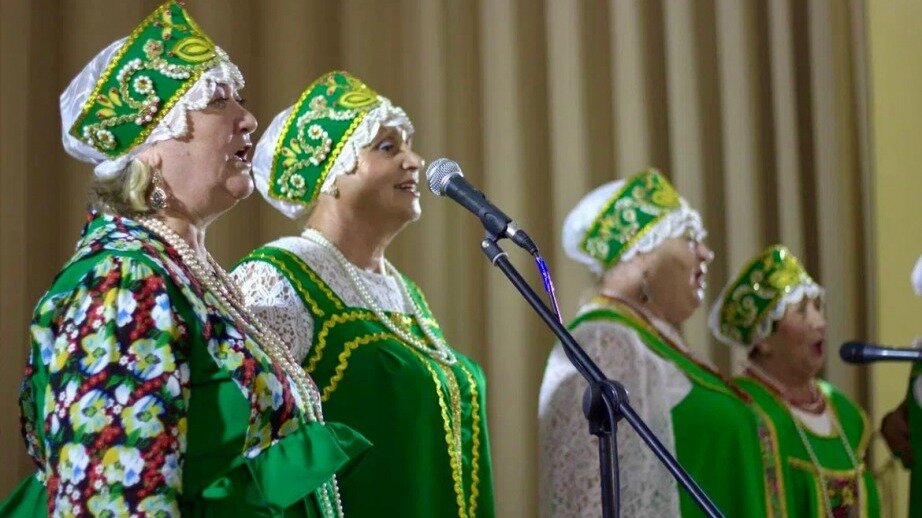     В поселке Хурмули Солнечного района края отремонтировали Центр досуга. Работы выполнены в рамках реализации национального проекта «Культура», инициированного Президентом РФ Владимиром Путиным.