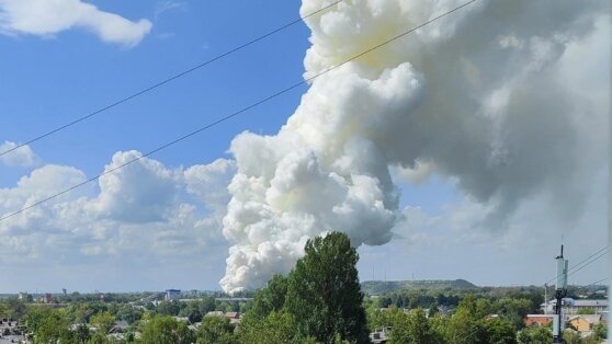    Площадь пожара в цехе в подмосковном Воскресенске увеличилась вдвое Даниил Шалонников
