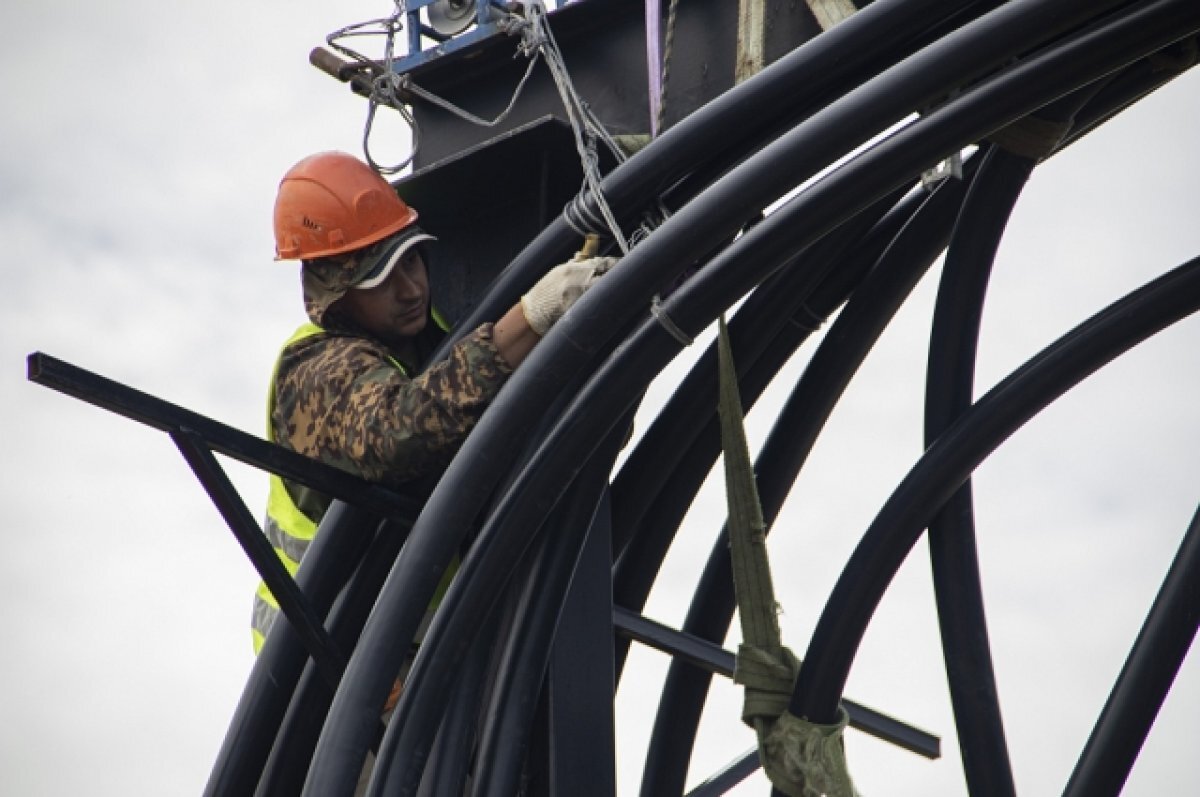    Под Оренбургом закопают огромный силовой кабель напряжением 110 000 вольт