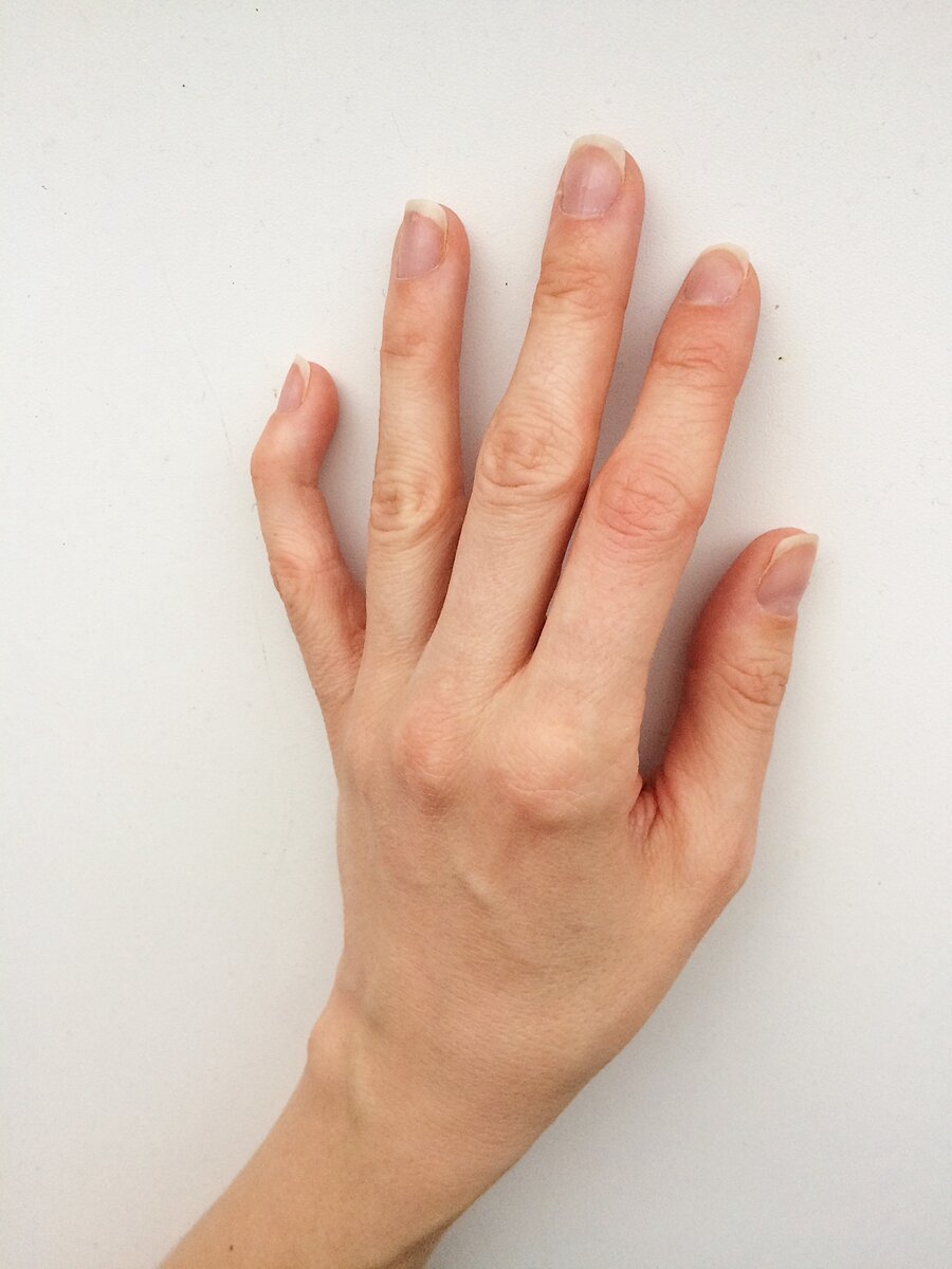 Пальцы ближе