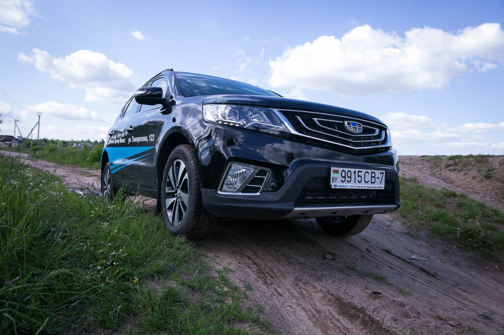 Большой тест драйв джили. Geely Emgrand x7 2019. Джили х3. Джили х50. Geely под х6.