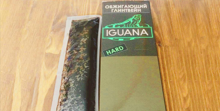Внутренняя и внешняя упаковки табака Iguana