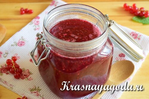 В  жаркие дни лета многие дачники могут похвастаться замечательным ягодным  урожаем. Что может быть вкуснее ароматного варенья или желе из  собственной ягоды.