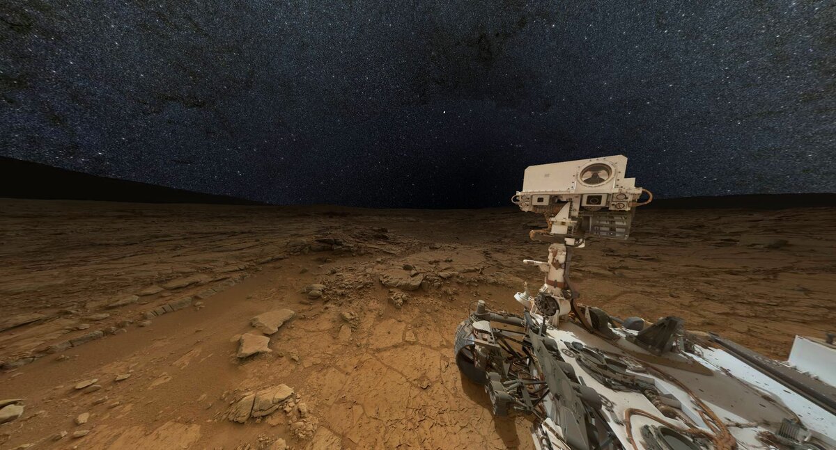 Марс, так уж вышло, единственная планета Солнечной системы, «населённая» роботами.