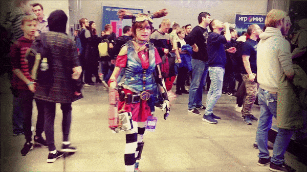 Все-таки школьник попал в кадр -_-