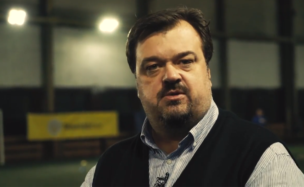 Спортивный комментатор уткин сейчас. Василий Уткин. Уткин, Василий Вячеславович. Василий Уткин 2013. Журналист Василий Уткин.