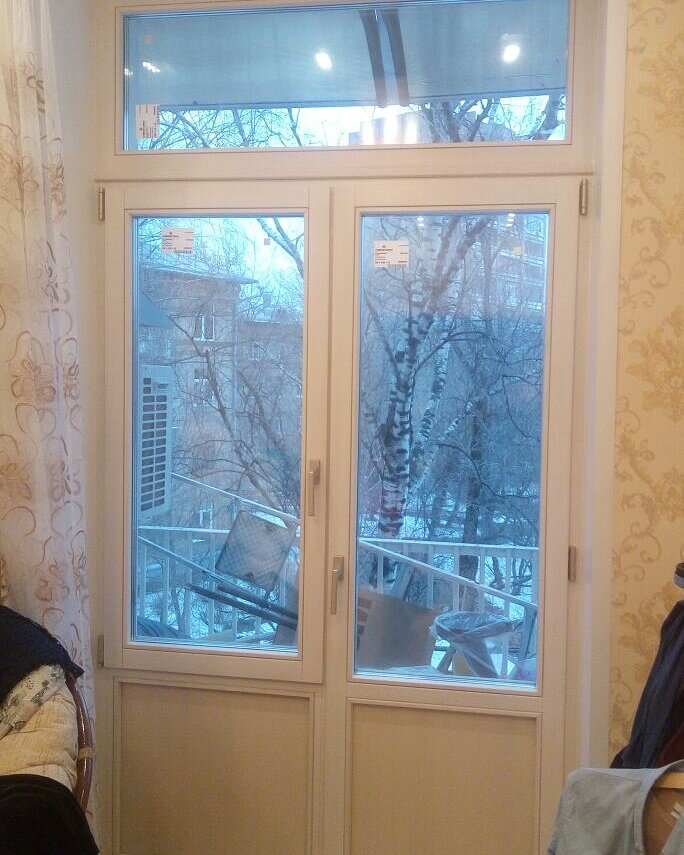 Окно и двери из лиственницы
