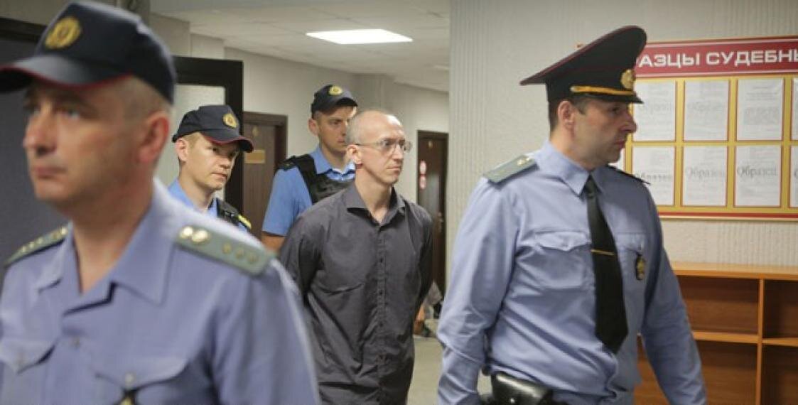 Канстанцін Бурыкін падчас суда / БЕЛТА
