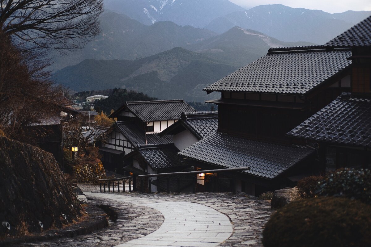 https://www.pexels.com/photo/photo-of-houses-2187605/