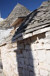 Альберобелло. Камни сложены без раствора. Фото из семейного архива