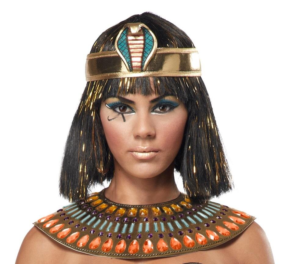 Пример женского макияжа