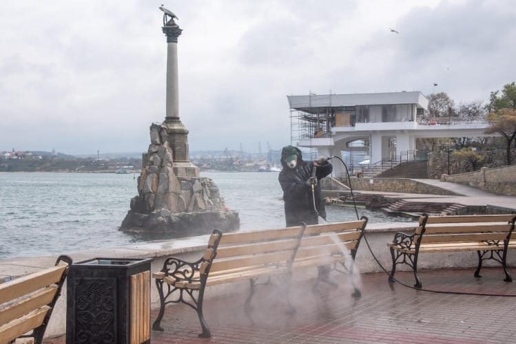 Дезинфекция в Севастополе будет производиться более тщательно по требованию губернатора