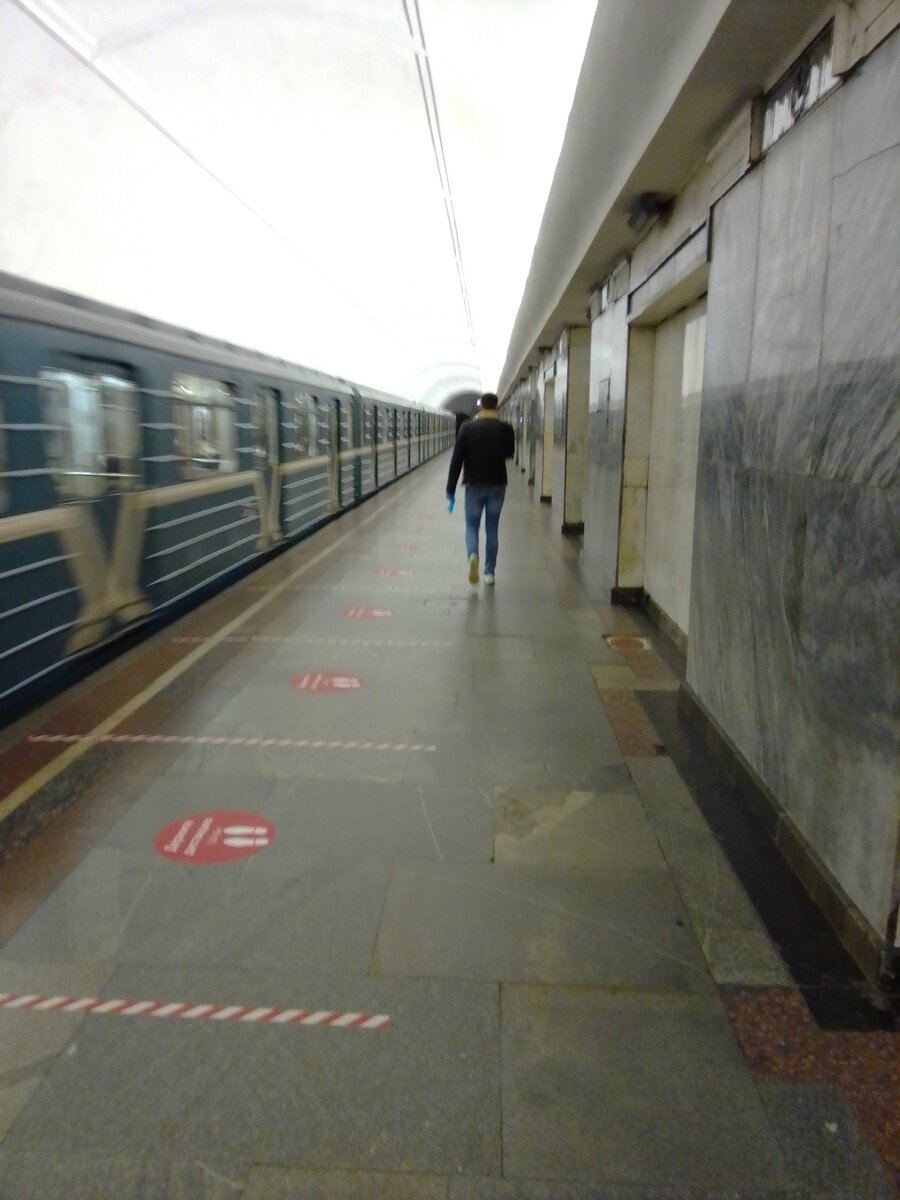 Московское метро. Станция "Чистые пруды".