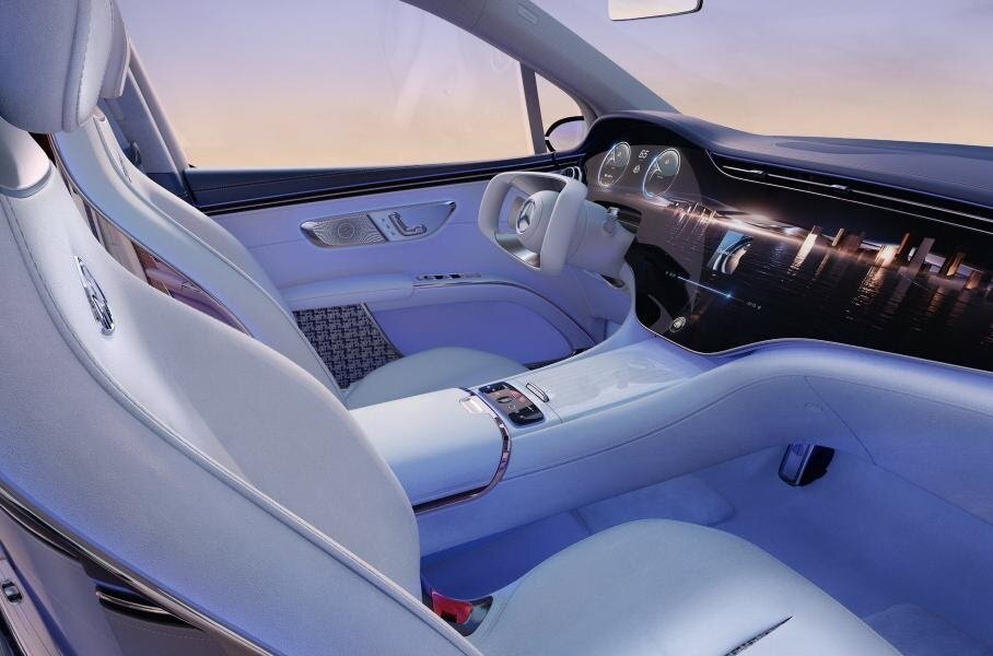 Салон Mercedes-Maybach EQS