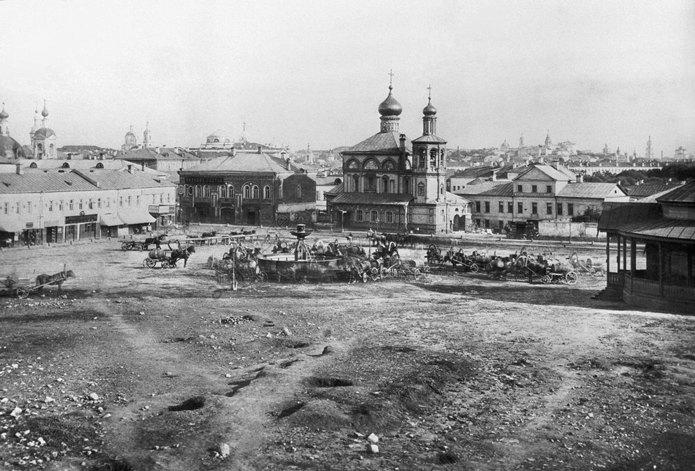 Снимок храма и окружающей территории в 1860-е годы.